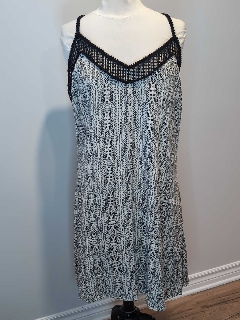 Addition Elle Black And  White Tribal Print Pattern Slip Dress Sundress Boho 16